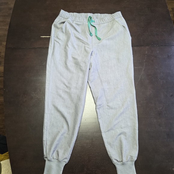 Figs Pants - Figs Gray Jogger Pants with Green Drawstring Size M/S